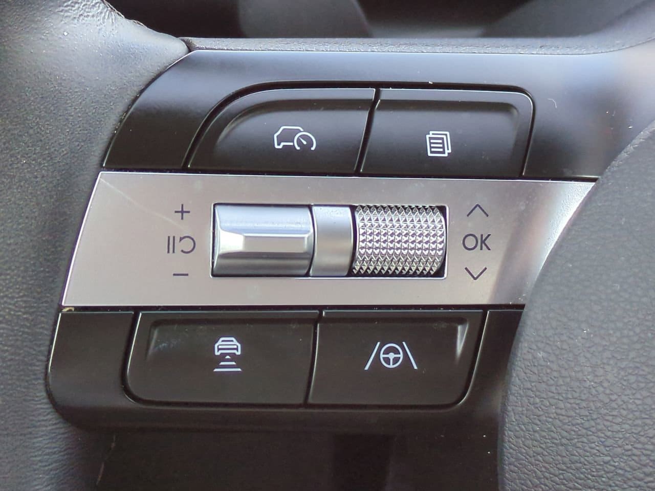 2025 Hyundai Tucson SEL Convenience - Photo 26