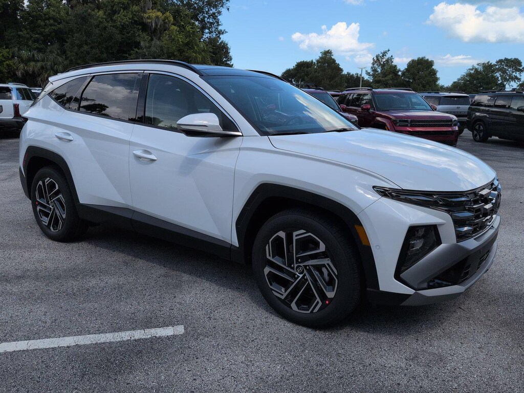 New 2026 Hyundai Tucson Limited FWD SUV