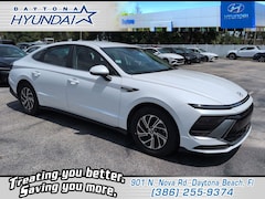 2026 Hyundai Sonata Hybrid Blue Sedan