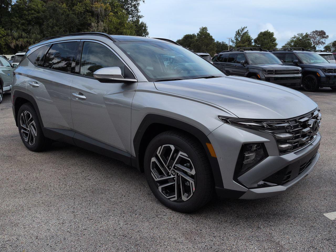 New 2026 Hyundai Tucson Limited FWD SUV