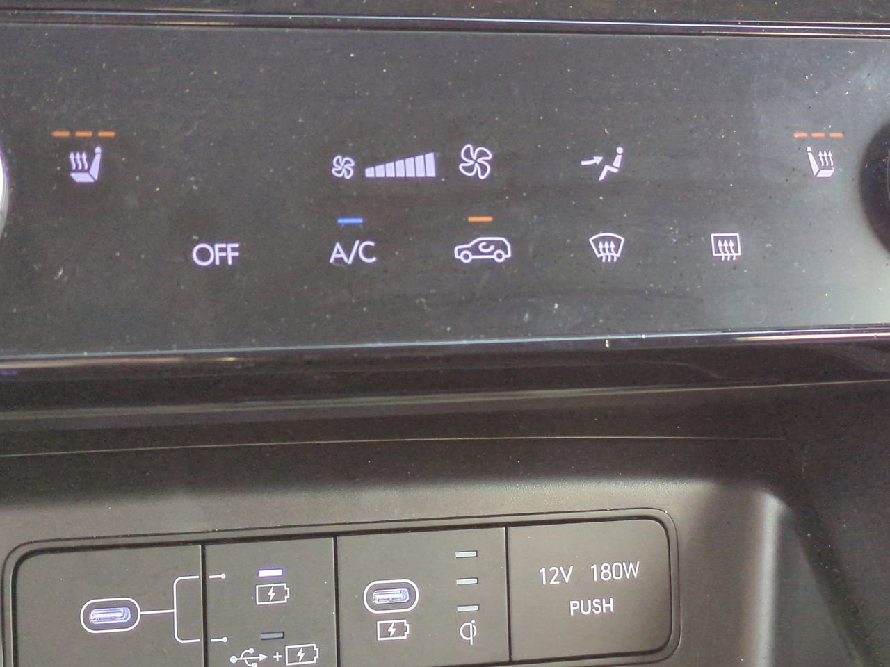 2025 Hyundai Tucson SEL Convenience - Photo 24