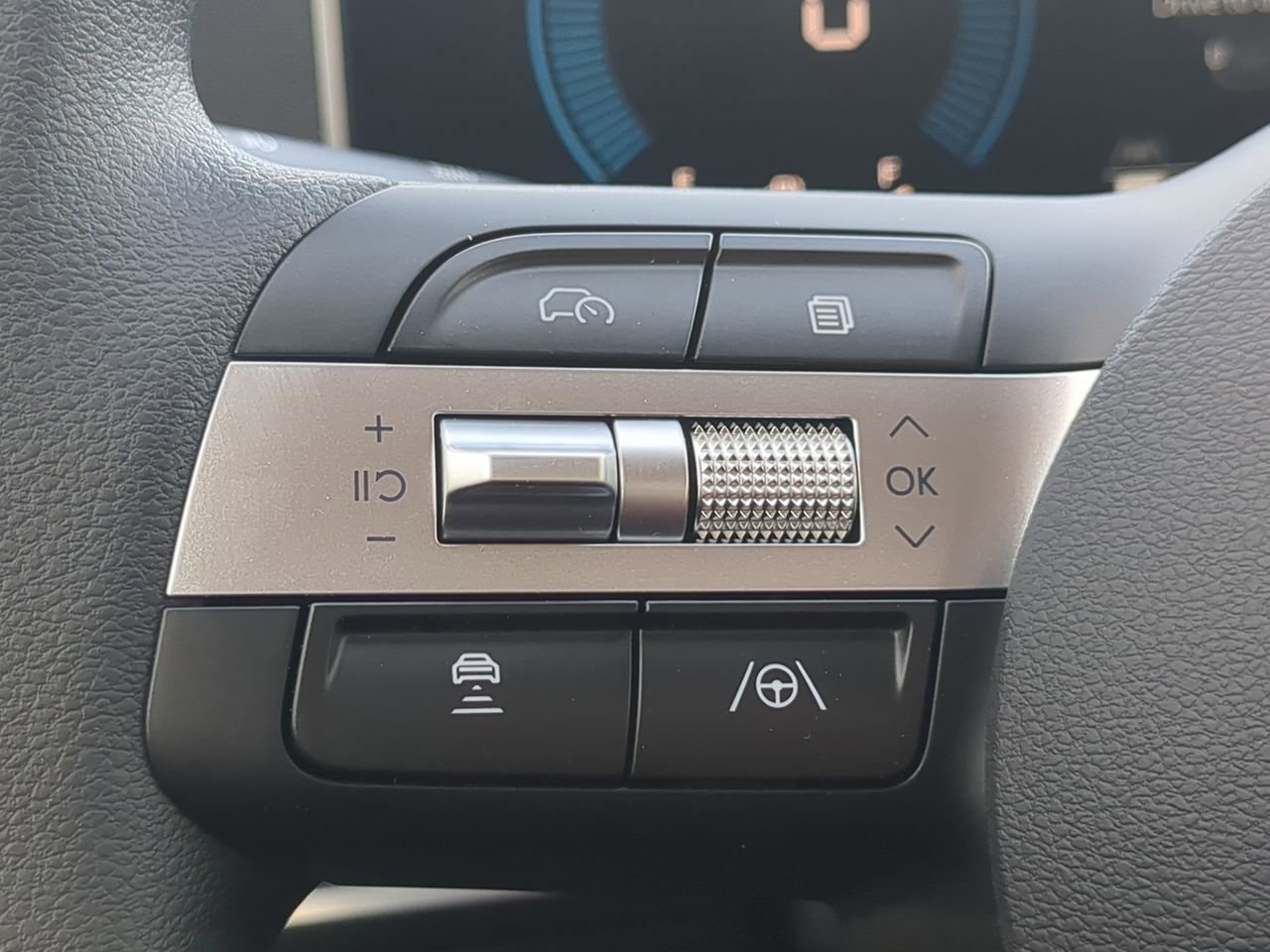 2025 Hyundai Tucson SEL - Photo 24