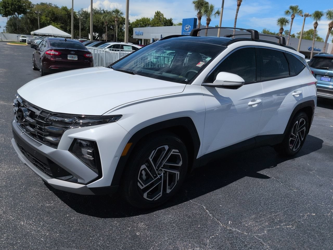 2026 Hyundai Tucson Limited - Photo 8