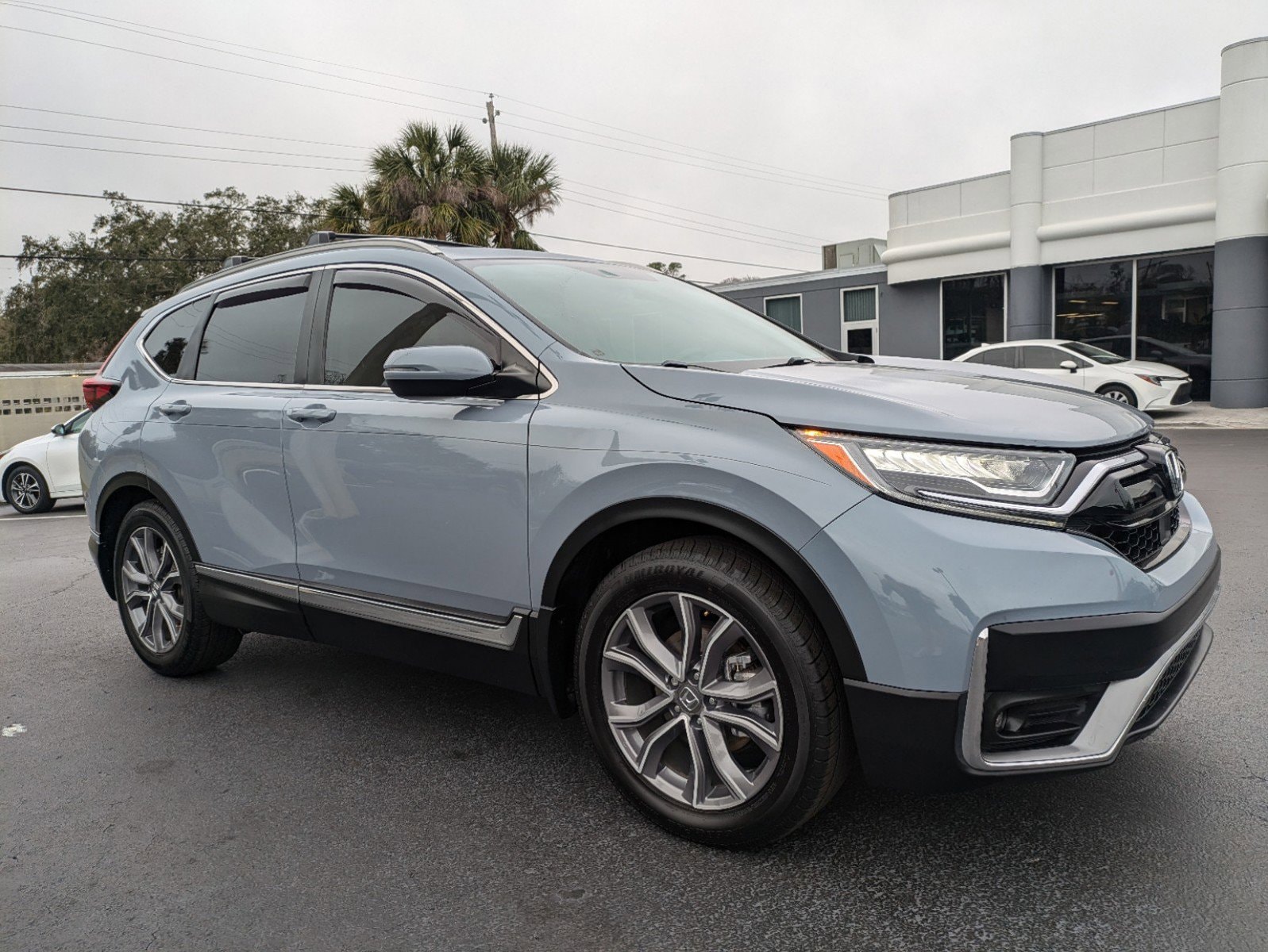 Used 2020 Honda CR-V Touring with VIN 2HKRW1H96LH406905 for sale in Daytona Beach, FL