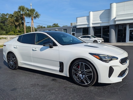 2022 Kia Stinger GT1 Sedan