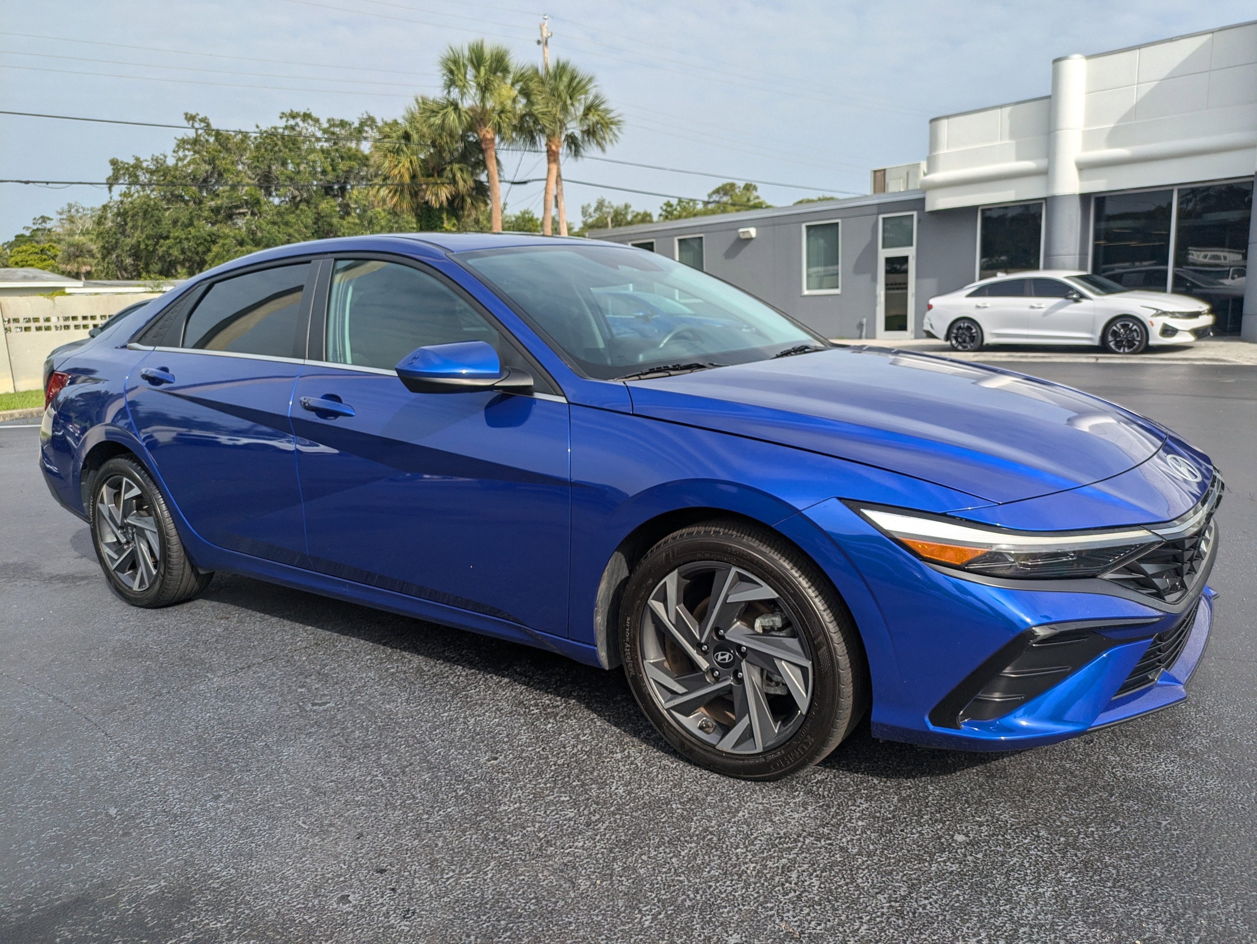 Used 2024 Hyundai Elantra SEL with VIN KMHLS4DGXRU703578 for sale in Daytona Beach, FL