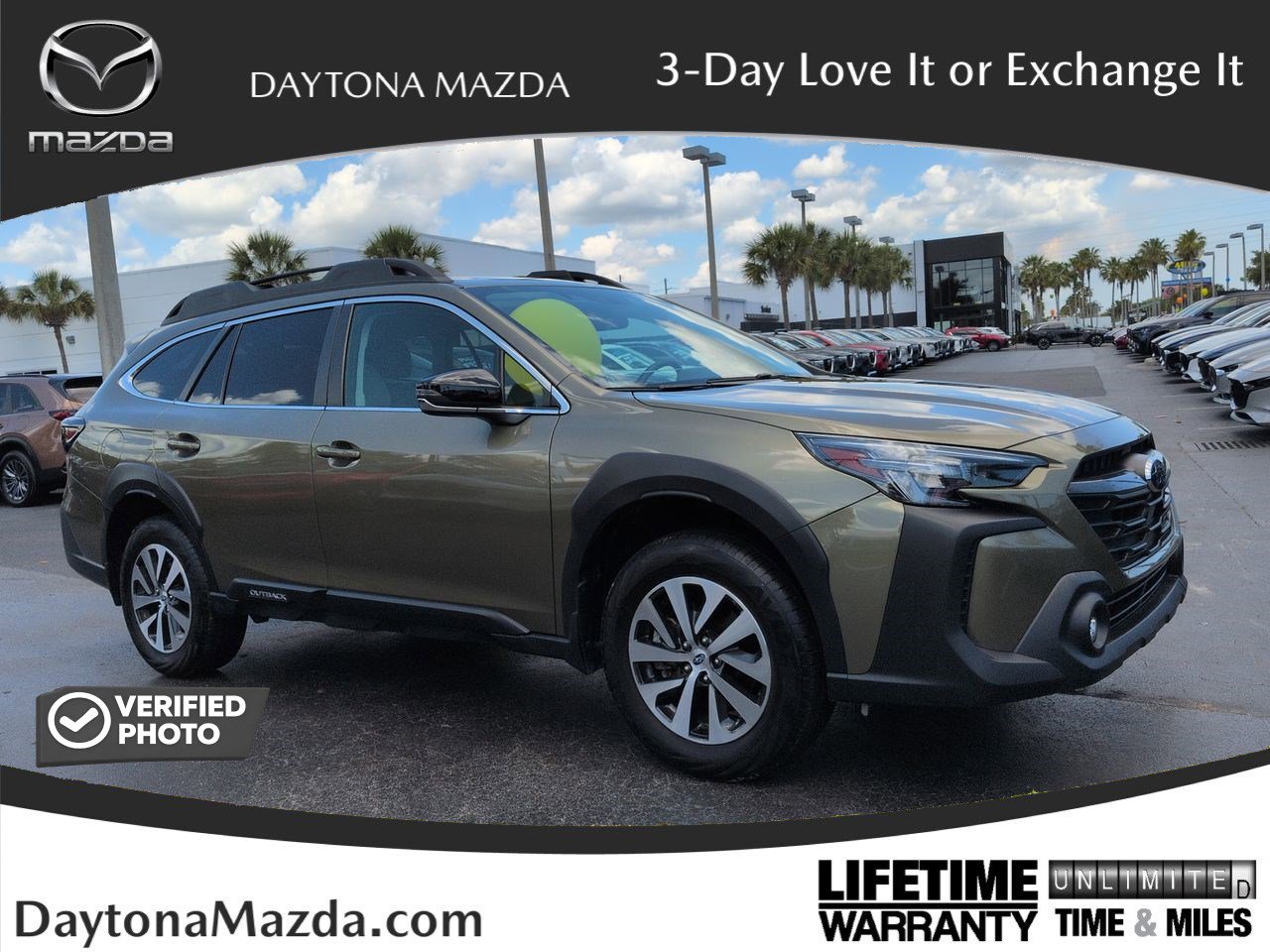 2025 Subaru Outback Premium's photo