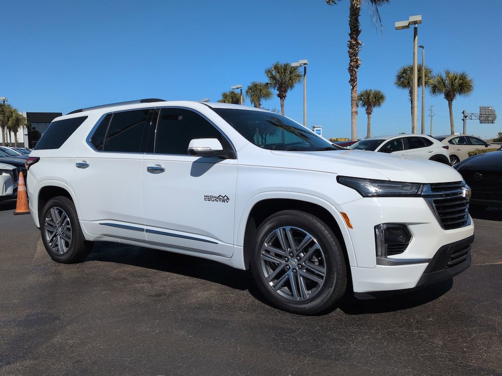 Used 2023 Chevrolet Traverse High Country SUV