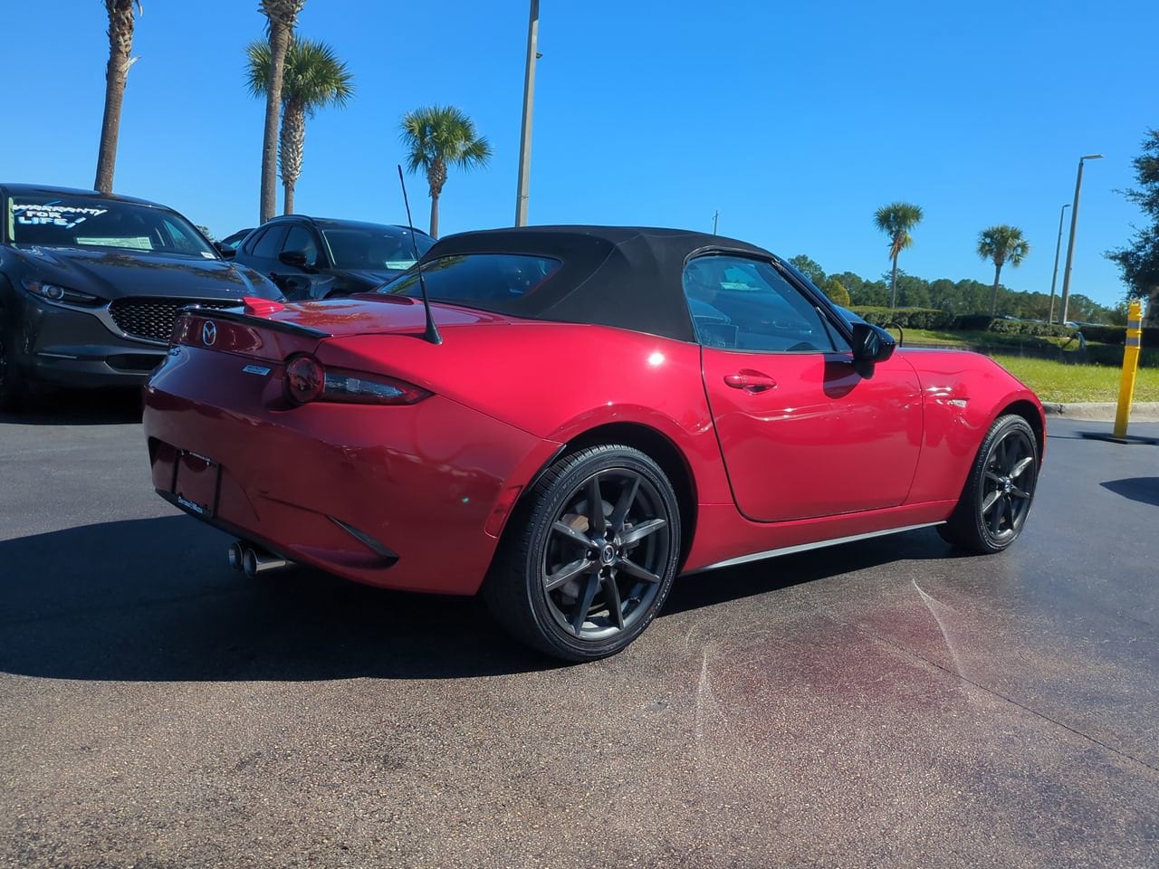 2016 Mazda MX-5 Miata Miata photo 4