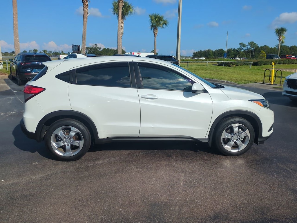 Used 2022 Honda HR-V LX 2WD SUV