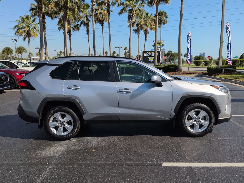Used 2021 Toyota RAV4 XLE SUV