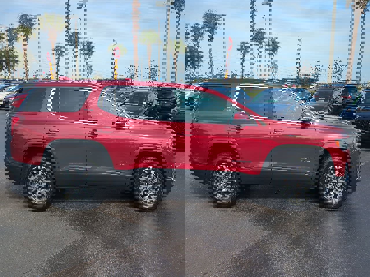 2023 Gmc Acadia SLE photo 2