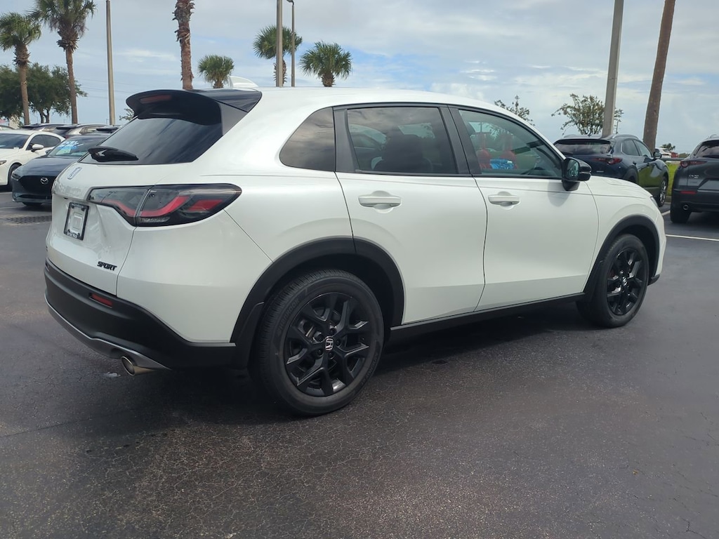 Used 2023 Honda HR-V Sport 2WD SUV