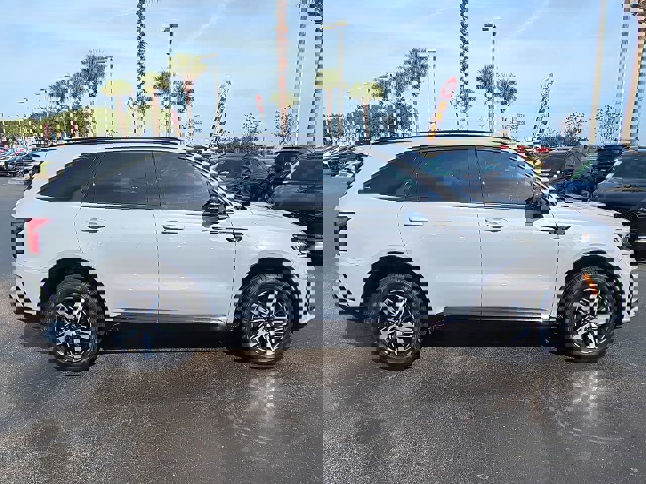 2023 Kia Sorento EX photo 3
