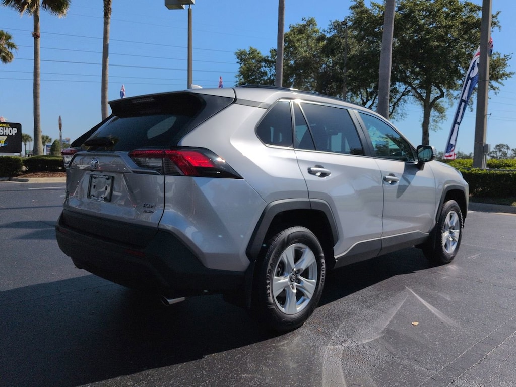 Used 2021 Toyota RAV4 XLE SUV