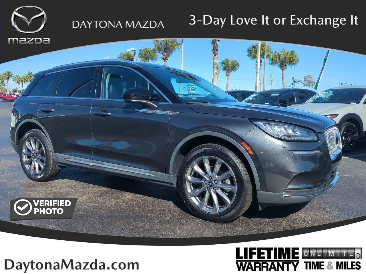 2020 Lincoln Corsair Base's photo