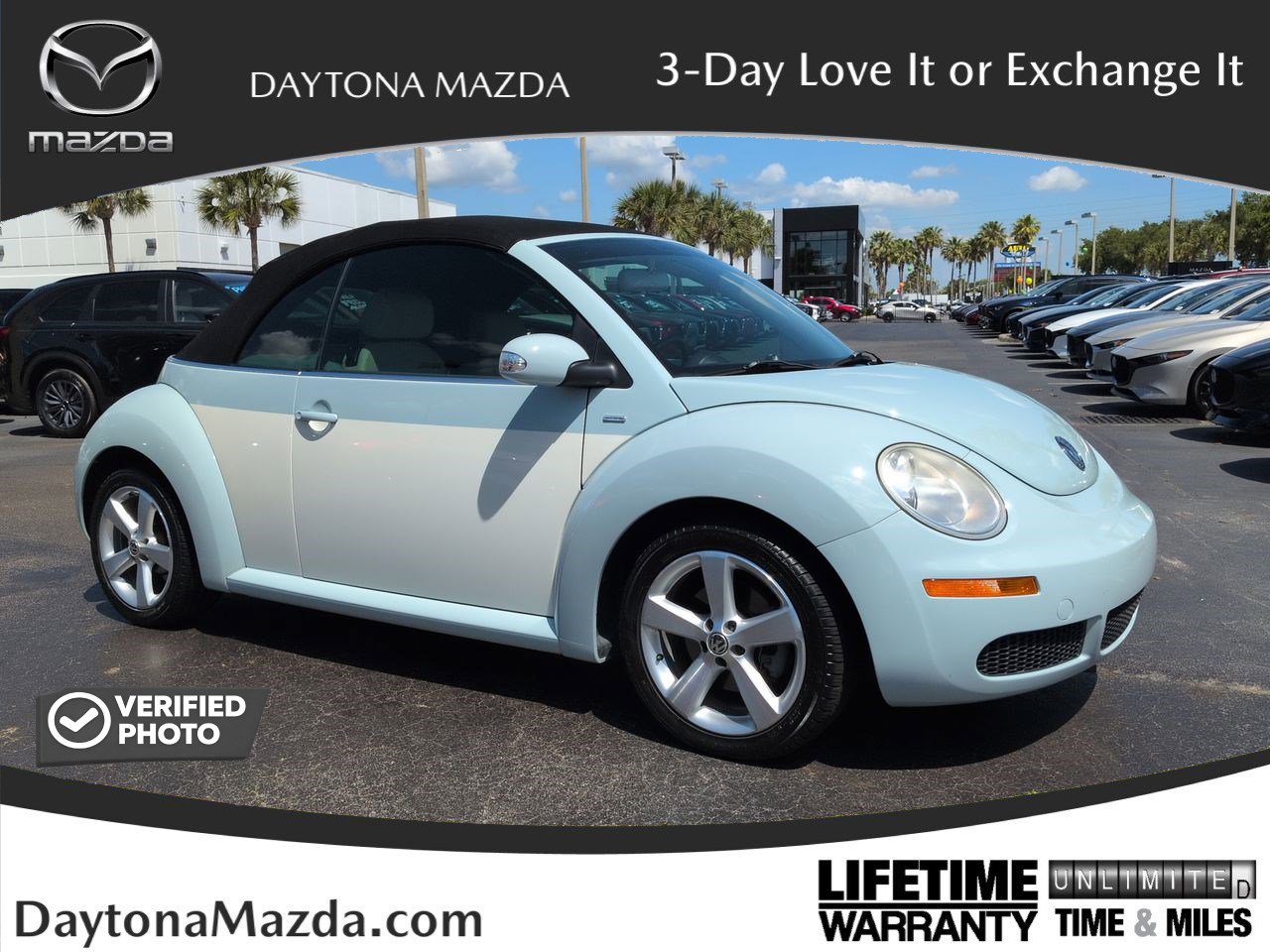 2010 Volkswagen New Beetle Base
