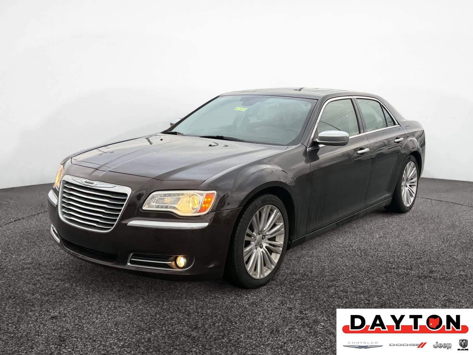 2012 Chrysler 300 Luxury Series