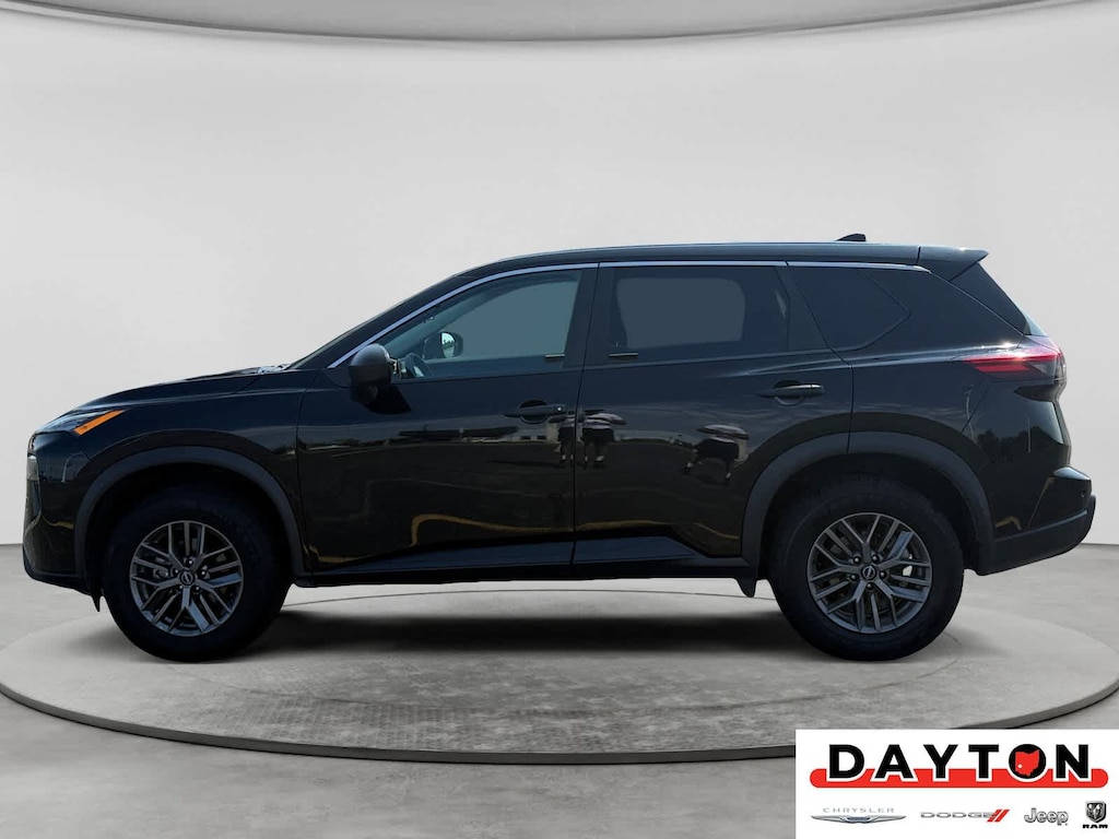 Used 2024 Nissan Rogue S SUV