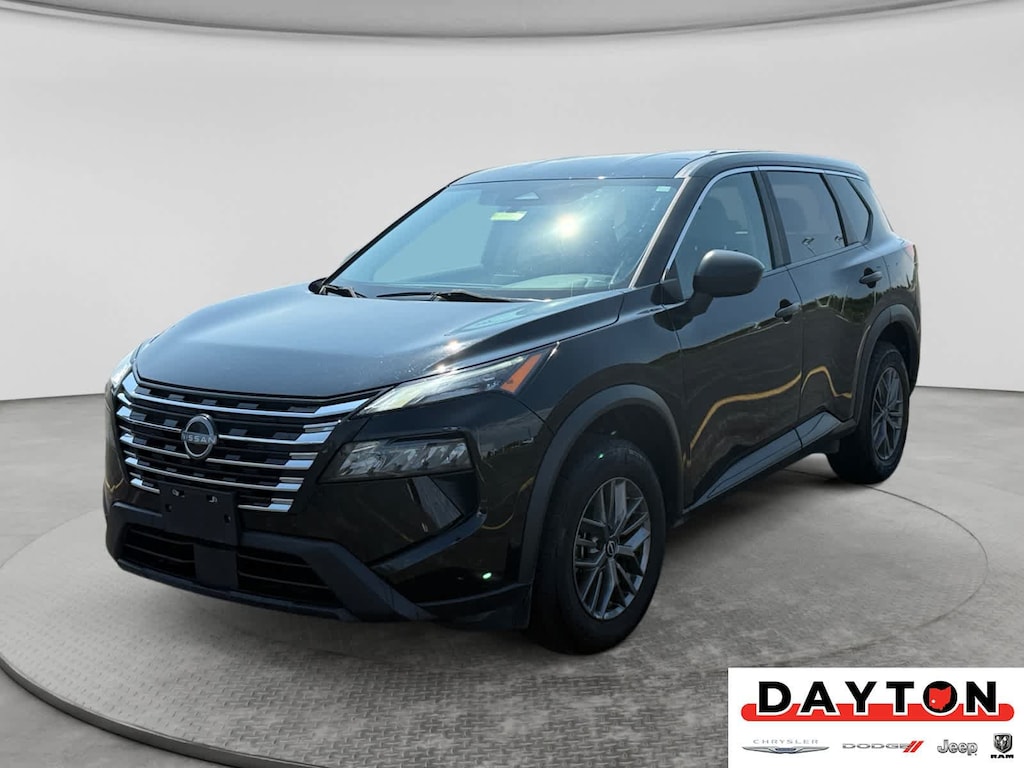 Used 2024 Nissan Rogue S SUV