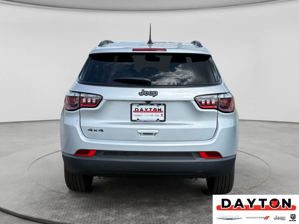 New 2026 Jeep Compass Latitude Sport Utility