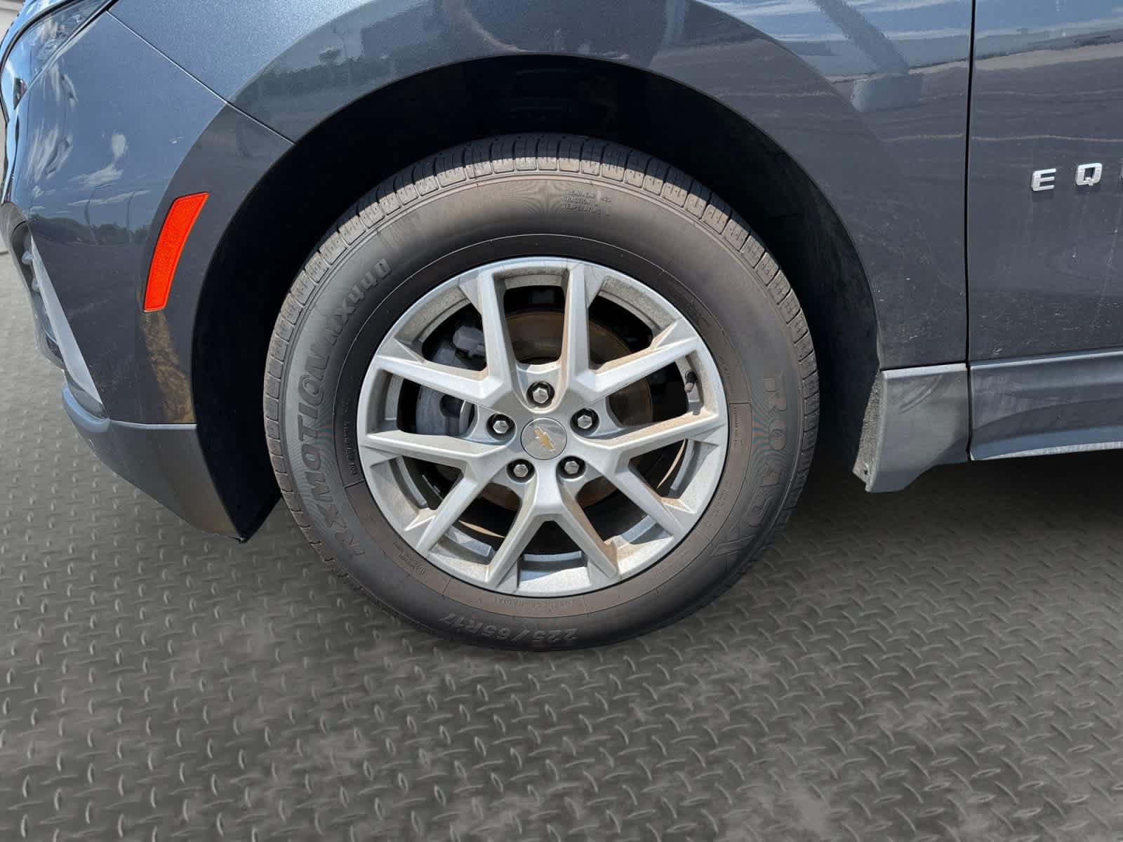 2023 Chevrolet Equinox LT - Photo 14