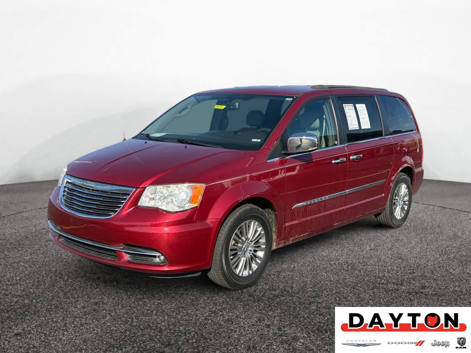 2013 Chrysler Town & Country Touring-L