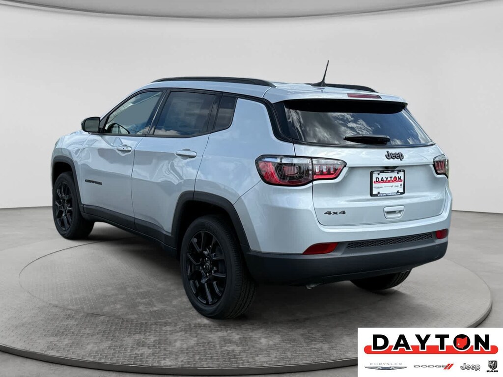 New 2026 Jeep Compass Latitude Sport Utility