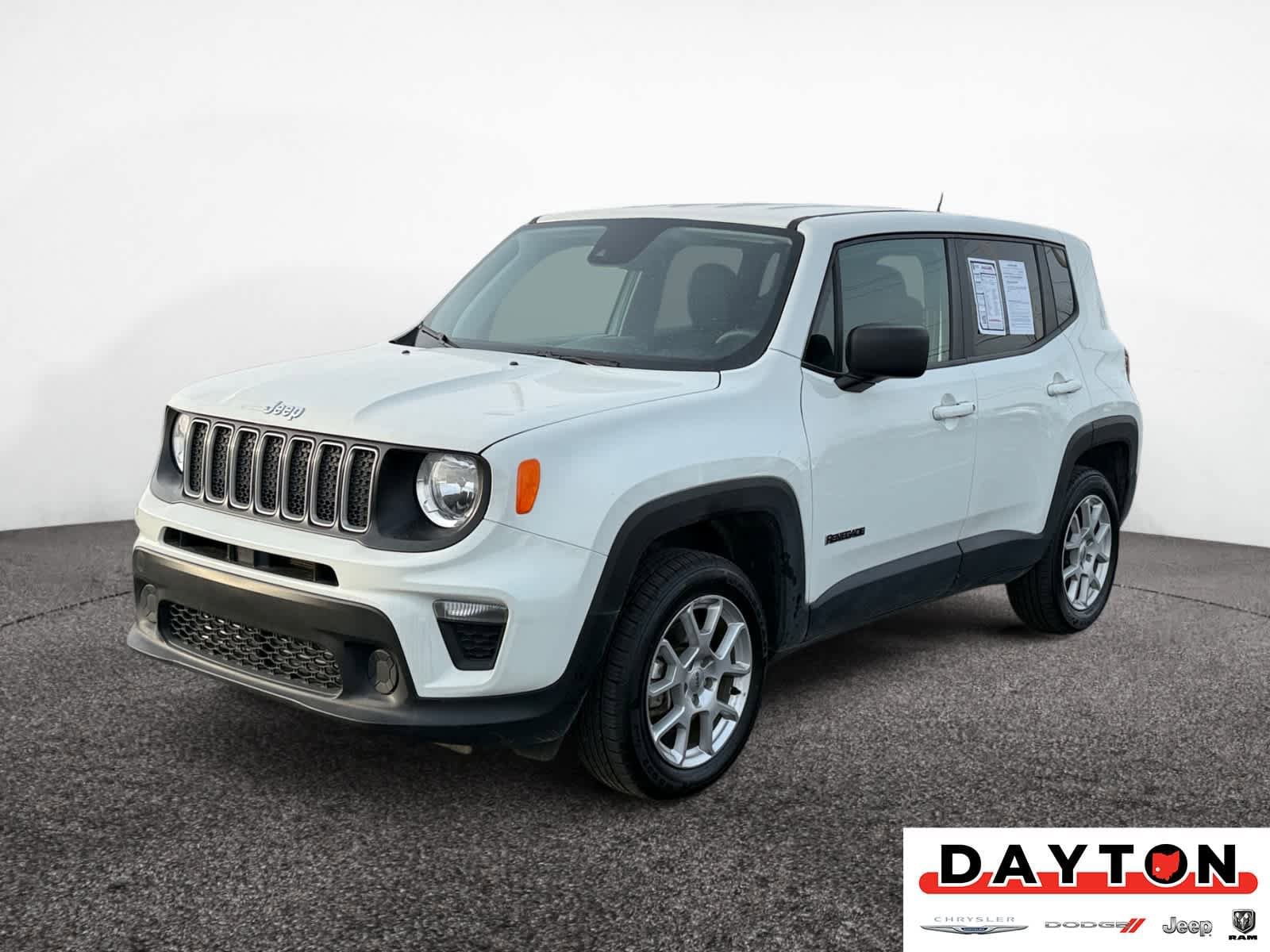 2023 Jeep Renegade Latitude's photo
