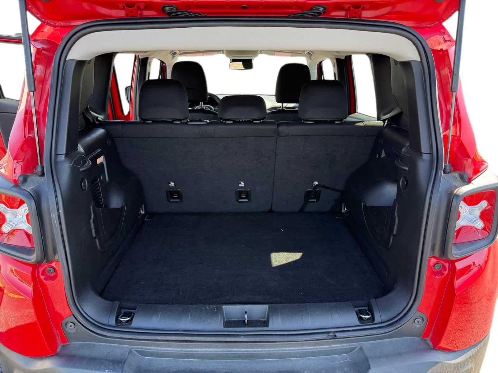 2023 Jeep Renegade Trailhawk - Photo 22