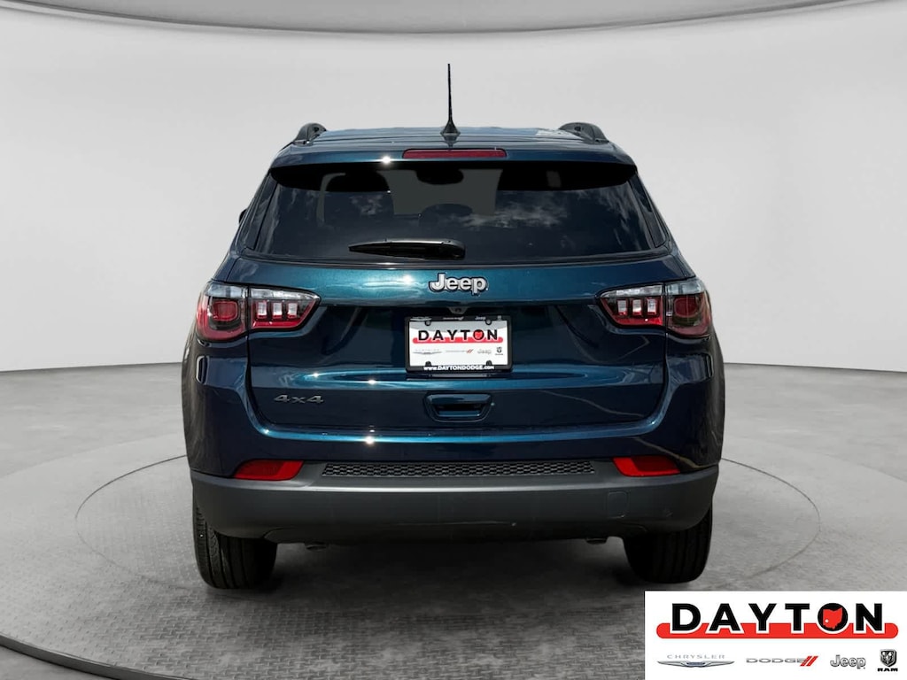 New 2026 Jeep Compass Latitude Sport Utility