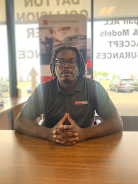 Staff member Asa Dozier from ID_8b793409dc82