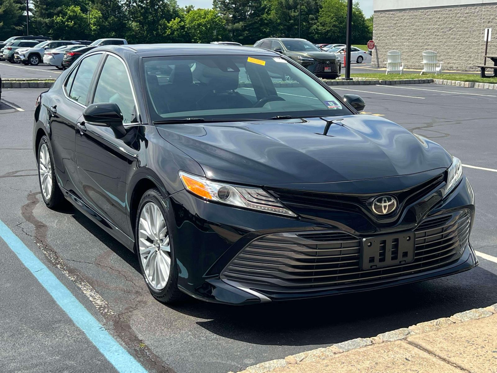 2019 Toyota Camry 2.5 Auto XLE's photo