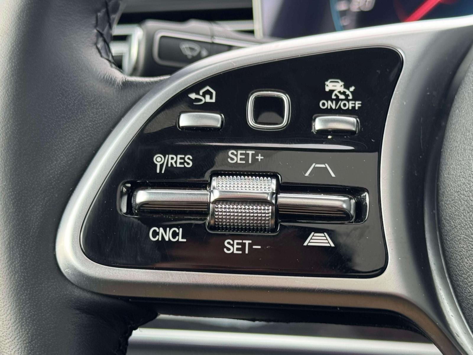 2023 Mercedes-Benz GLS GLS450 - Photo 20