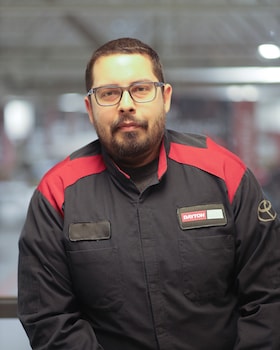 Staff member Anthony from ID_c9751a0576bb