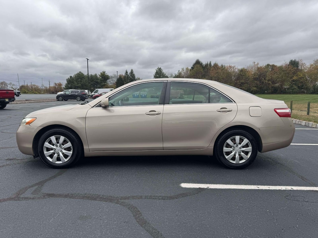 Used 2008 Toyota Camry LE Sedan