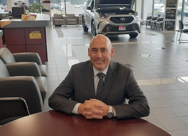 Staff member Robert Santoro from ID_3f3b7308b1e9