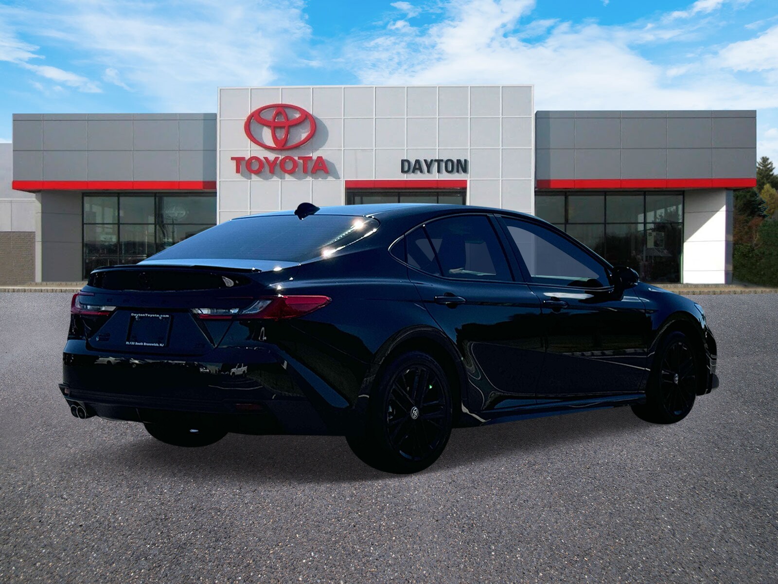 2025 Toyota Camry SE photo 3