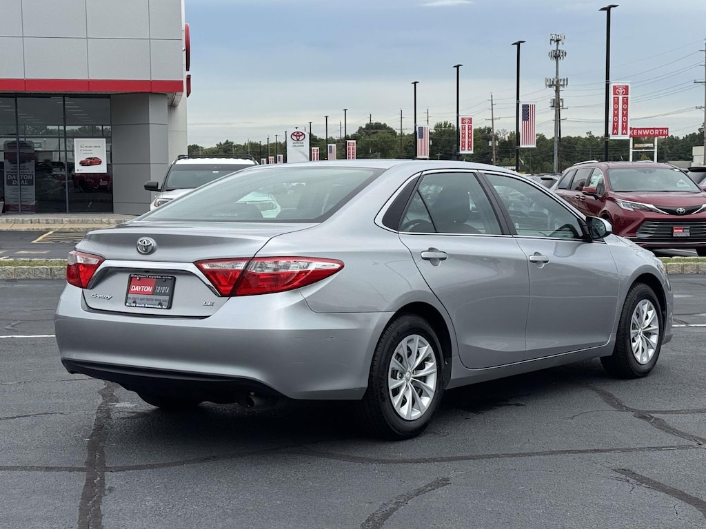 Used 2015 Toyota Camry LE Sedan