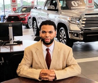 Staff member Michael Bautista from ID_5e2aee41f511