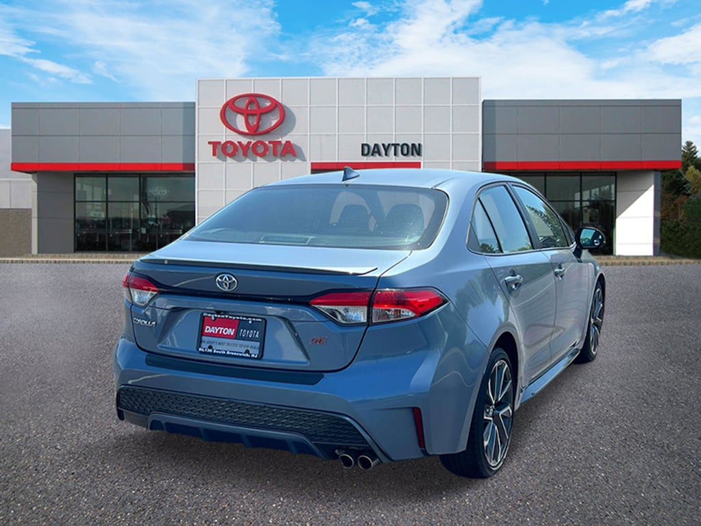 Used 2021 Toyota Corolla SE Sedan