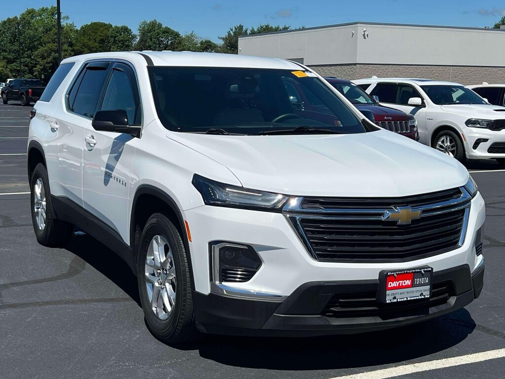 Used 2023 Chevrolet Traverse LS SUV