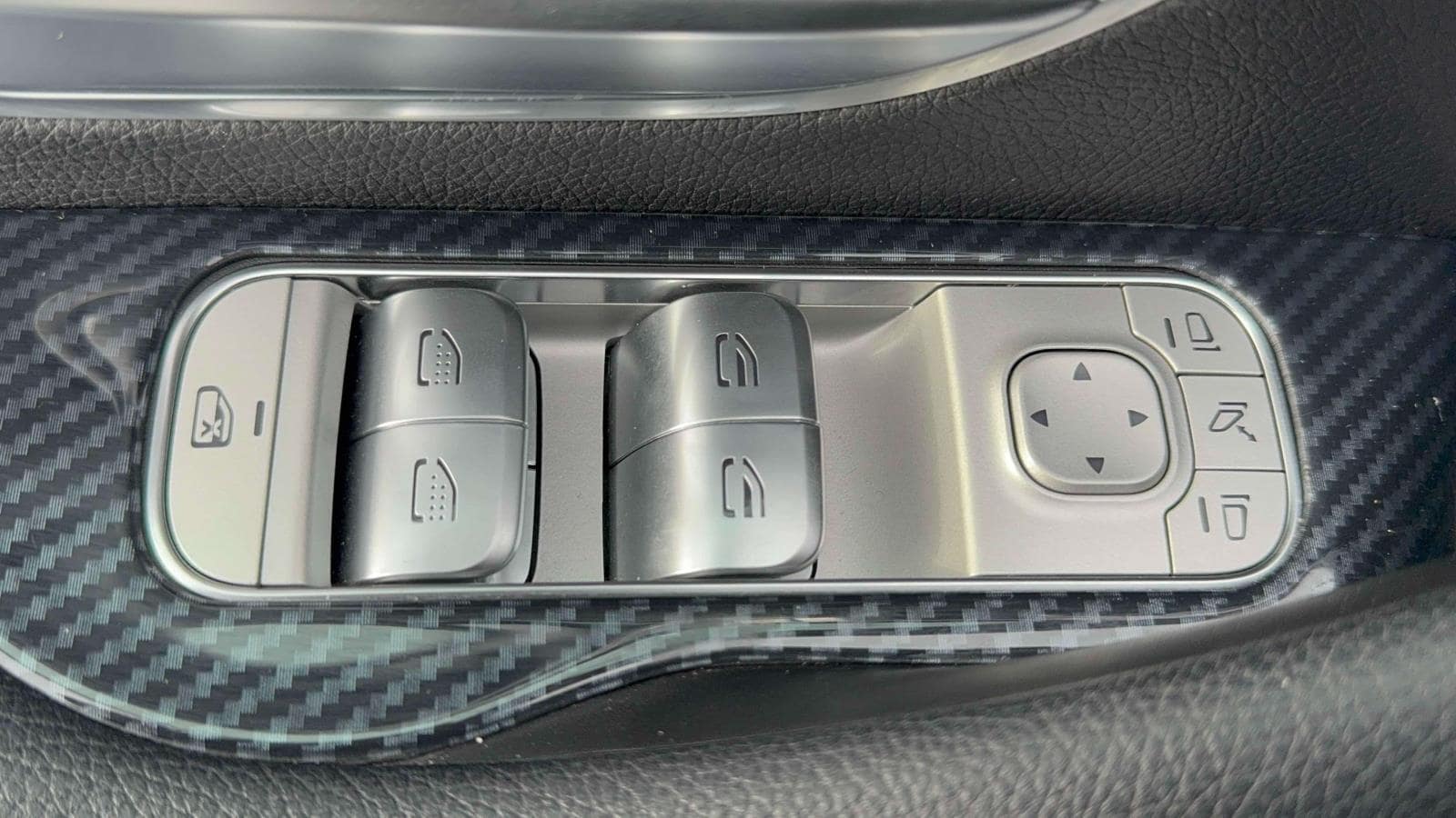 2023 Mercedes-Benz GLS GLS450 - Photo 13