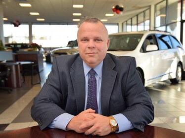 Staff member Ralph Ruggiero from ID_32cb25fee59e