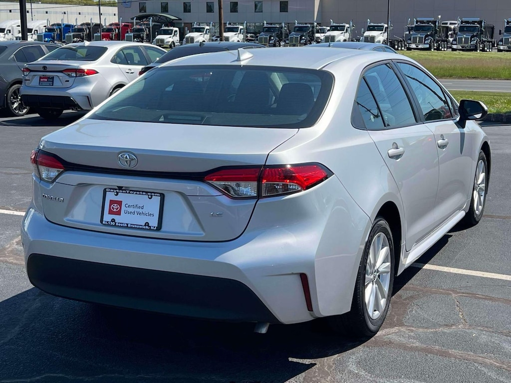Used 2023 Toyota Corolla LE Sedan