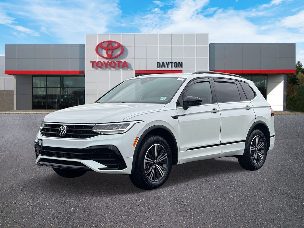 Used 2022 Volkswagen Tiguan 2.0T SE R-Line Black SUV