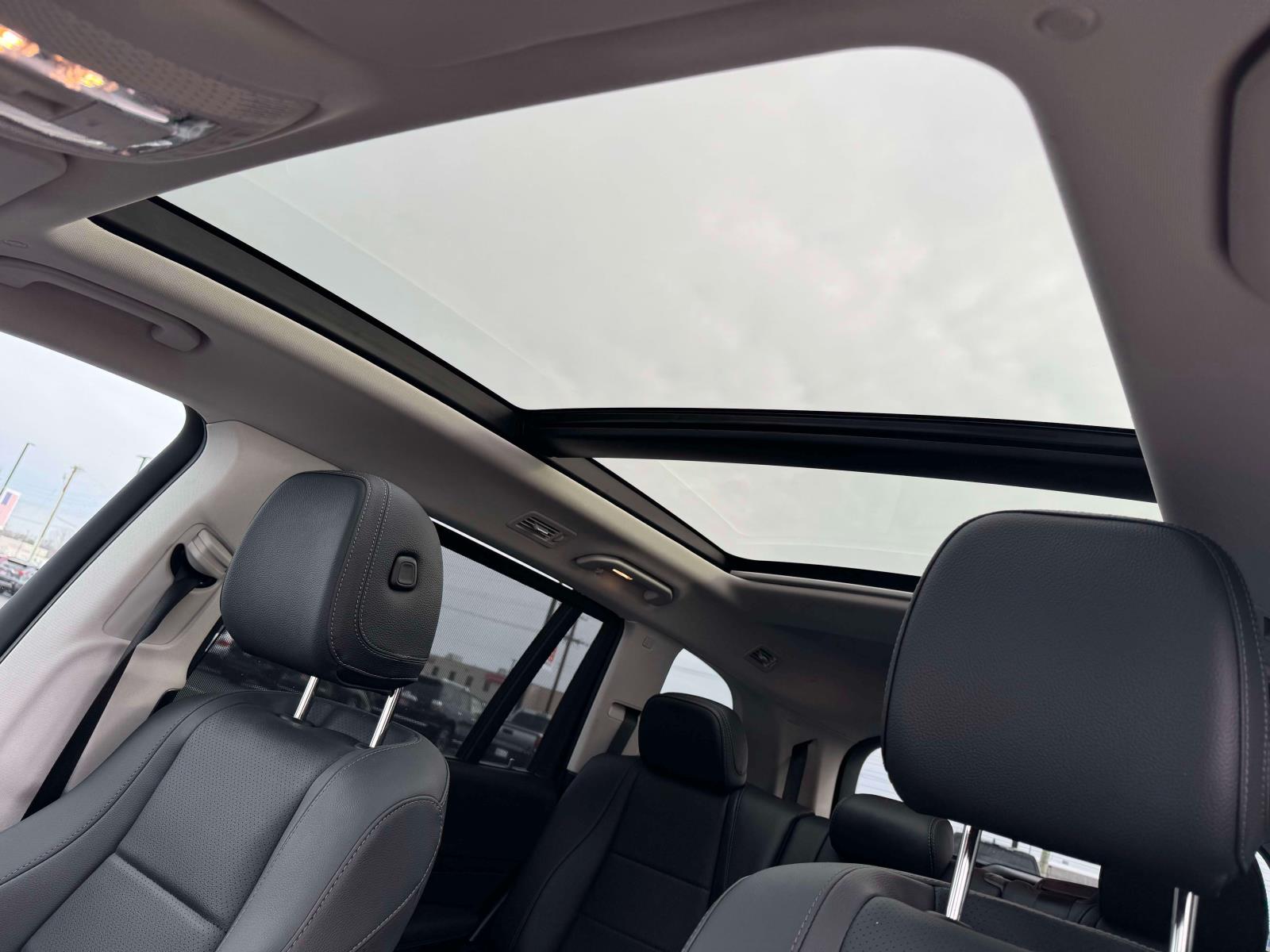 2023 Mercedes-Benz GLS GLS450 - Photo 18