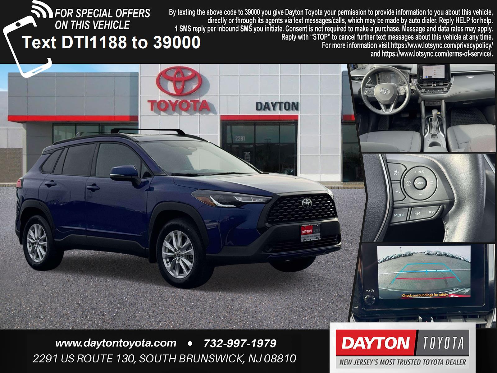 2023 Toyota Corolla Cross LE's photo