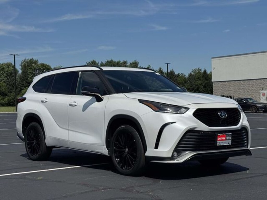 Used 2023 Toyota Highlander XSE SUV