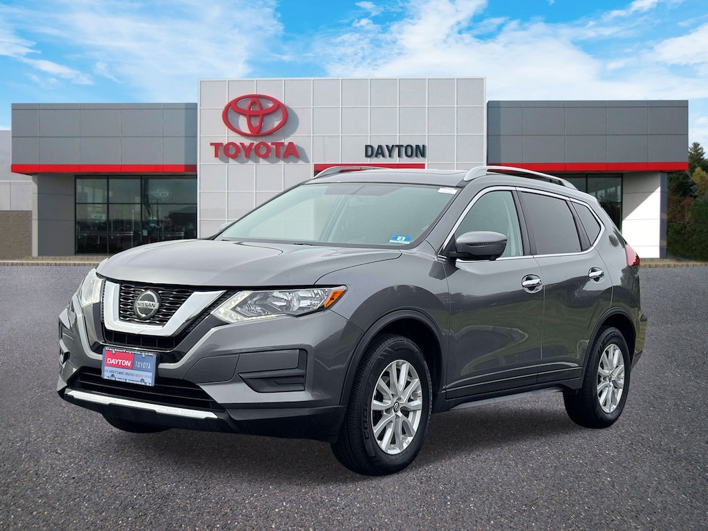 Used 2018 Nissan Rogue SV SUV